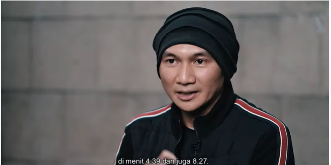 Lirik Lagu Menunggu Kamu-Anji | merdeka.com