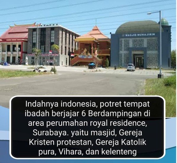 rumah ibadah 6 agama terletak berdampingan di perumahan royal residence surabaya