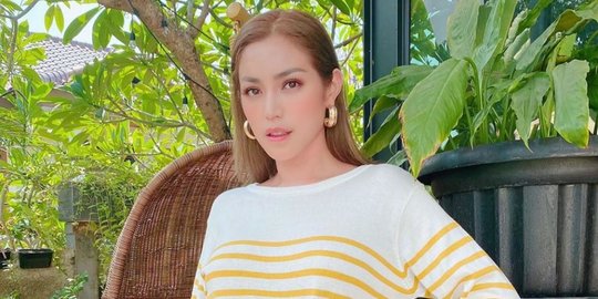 Berencana Pensiun Jadi Artis, Ini Awal Perjalanan Karier Jessica Iskandar