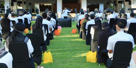 Suasana Haru Warnai Pertemuan Tenaga Kesehatan Pejuang Lawan Covid-19 di Banyuwangi