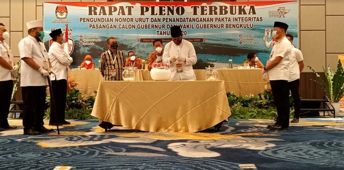 kpu provinsi bengkulu gelar pengundian nomor cagub bengkulu