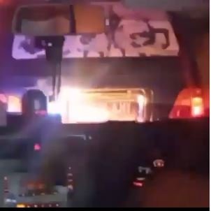 mobil ini tega halangi ambulans