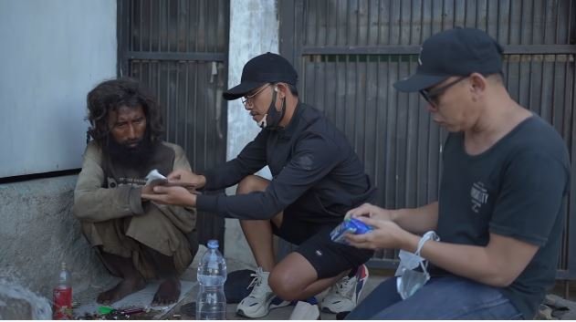 odgj dicukur amp diberi baju jadi ganteng