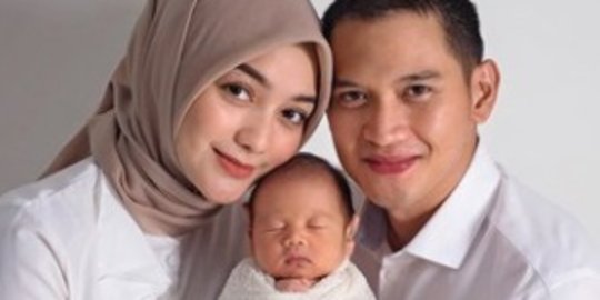 Foto Terbaru Baby Athar Anak Rezky Aditya Dan Citra Kirana Ekspresinya Bikin Salfok Merdeka Com