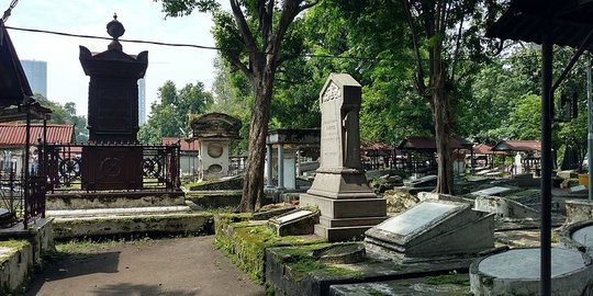 4 Fakta Unik Pemakaman Peneleh, Kuburan Modern Tertua untuk Orang Belanda dan Eropa