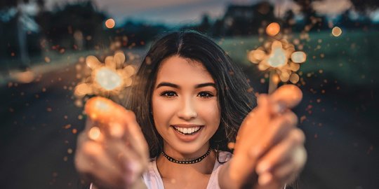 22 Cara Mencintai Diri Sendiri Untuk Hidup Yang Lebih Bahagia Terapkan Ini Merdeka Com
