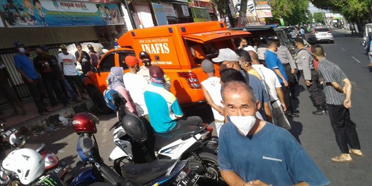 Pedagang Tempe Mendadak Meninggal di Pasar, Warga Panik Tak Berani Mendekat