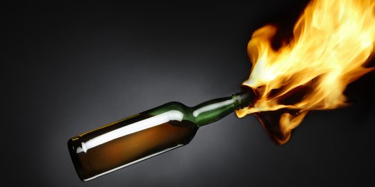 Rumah Warga di Sumut Dilempar Bom Molotov oleh Orang Tak Dikenal, Begini Kronologinya