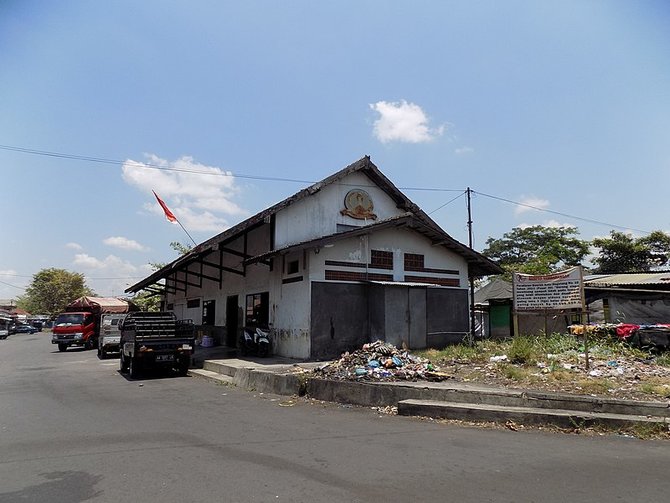 bekas stasiun kereta api