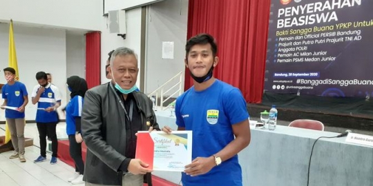 Mantan Bek Persib Dapat Beasiswa, Menyusul Febri Hariyadi dan Gian Zola