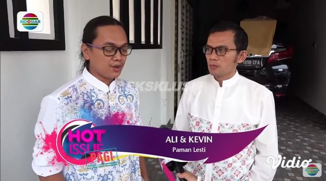 lesty dan keluarga gelar pengajian tertutup