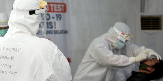 DPR Minta Tarif Swab Diturunkan agar Kesadaran Masyarakat Tes Mandiri Meningkat