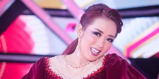 Ultah ke-40, Soimah Rilis Album Terbaru 'Sing Penting Joget'