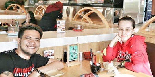 Resmi Bercerai, Begini Hubungan Reza 'SMASH' dengan Mantan Istri dan Anak