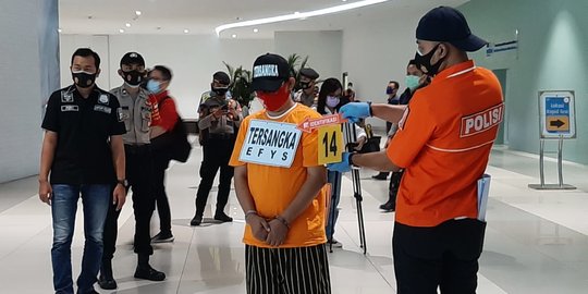 Peragakan 32 Adegan, Begini Pelaku Lecehkan dan Tipu Wanita Saat Tes Rapid di Bandara