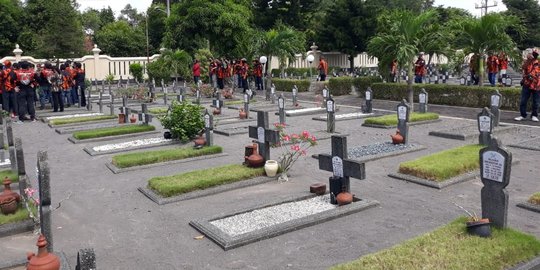 Hari Kesaktian Pancasila, Ormas di DIY Tabur Bunga ke Makam Pahlawan Nasional