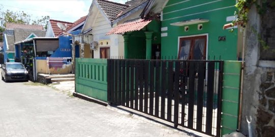 Geledah Rumah di Sleman, Densus 88 Amankan CPU, Flashdisk hingga Buku