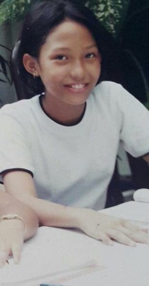 potret transformasi ayu dewi