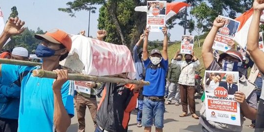 Warga Cigombong Bogor Turun ke Jalan, Tolak Pembongkaran 1.500 Makam