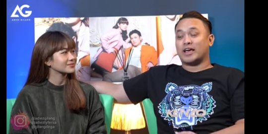 4 Momen Adiezty Umumkan Kehamilan, Gilang Dirga Menangis Haru