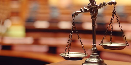 Advokat Adalah Pemberi Jasa Hukum, Ketahui Perbedaannya dengan Pengacara