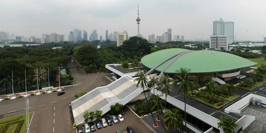 8 Catatan PAN Terkait UU Cipta Kerja