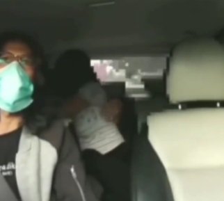viral penumpang mesum di taksi online