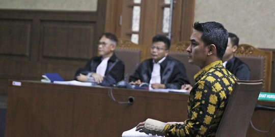 Zumi Zola Dikabarkan Sakit dan Alami Gangguan Penglihatan, Berikut Deretan Faktanya