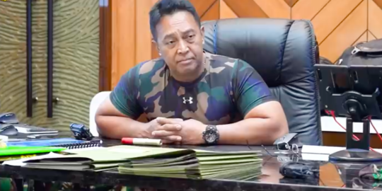 Potret 2 Anggota TNI Pendamping Fitnes Jenderal Andika Perkasa, Badannya Mirip Rambo