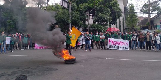 Ridwan Kamil: 100 Persen Pendemo yang Ditahan Polisi bukan dari Pihak Buruh