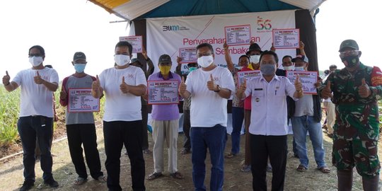 Sukses Jalankan Kemitraan Budidaya Tebu, PT PG Rajawali II Bagikan SHU Pada Petani