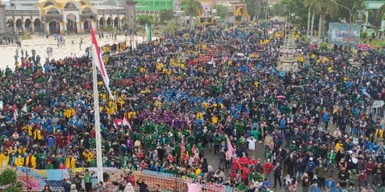 Polisi Tak Bubarkan Massa, Demo UU Cipta Kerja di Bengkulu Berjalan Damai