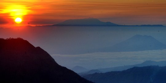 8 Objek Wisata Gunung Bromo yang Wajib Dikunjungi, Tawarkan Pesona Alam yang Indah