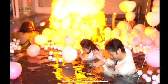 Detik-detik Balon Gas Meledak Hingga Keluar Api di Ultah Suami Dewi Perssik, Ngeri!