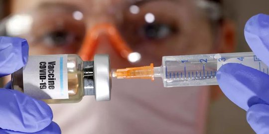 Airlangga Hartarto: Indonesia Butuh 320 Juta Vaksin Covid-19