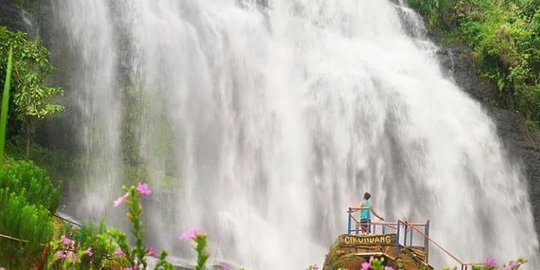 Disebut Niagaranya Cianjur Ini Sensasi Keindahan Curug Cikondang