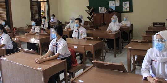 2 SMP Simulasi Kegiatan Belajar Mengajar Tatap Muka Jelang Dimulai November