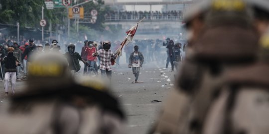 Satgas Covid-19 Ingatkan Pendemo Membersihkan Diri Sebelum Pulang ke Rumah