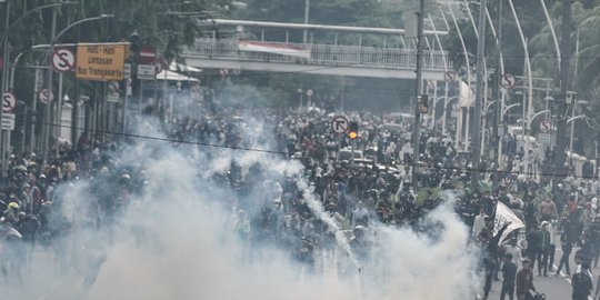 Patroli, Polisi Pastikan Jakarta Sudah Kondusif Usai Demo Berujung Ricuh