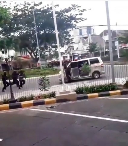 viral ambulans dikejar polisi