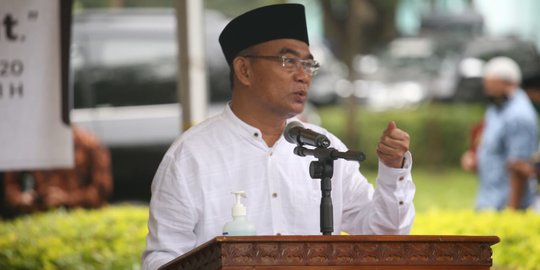 Menko PMK: Saya Mohon BPJS, Kemenkes & Kemenaker Segera Pelajari UU Cipta Kerja