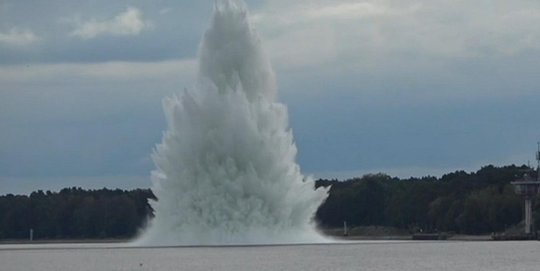 Momen Bom Terbesar Era Perang Dunia II Meledak di Polandia