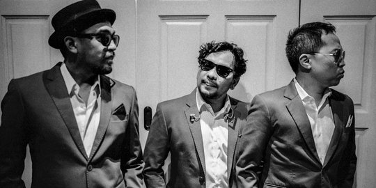 Ingin Buatkan Monumen, Sandhy Sondoro Bicara Soal Glenn Fredly di Trio Lestari
