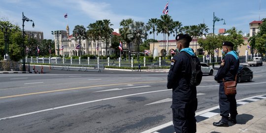 Suasana Jalanan Kota Bangkok Mendadak Sepi Pendemo Usai Dekrit Darurat Dikeluarkan