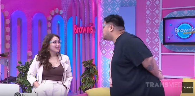 ivan gunawan sebut calon ayu kaya raya