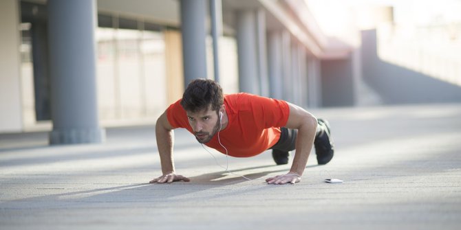 8 Benefits of Push Ups Before Bed, Can Shape Upper Body Muscles