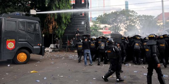 Kelompok Anarko Terlibat Demo Rusuh di DPRD Jateng Disebut 