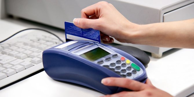 Perbedaan Kartu Kredit dan Debit, Pahami Kelebihannya Masing-masing