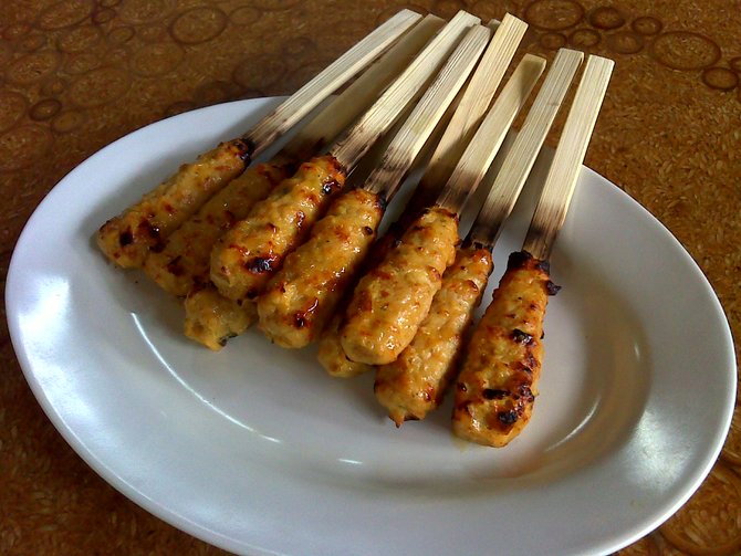 sate lilit khas bali