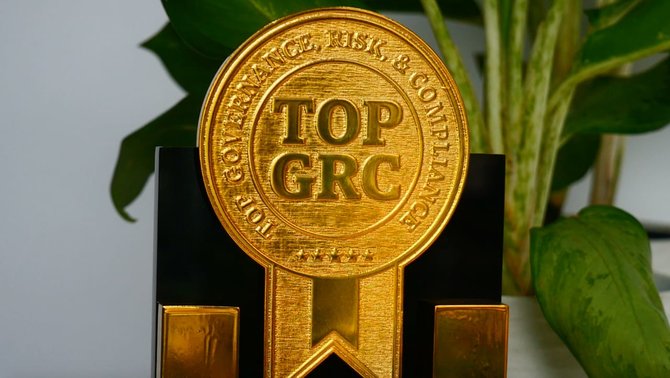 lintasarta dalam ajang top grc awards 2020